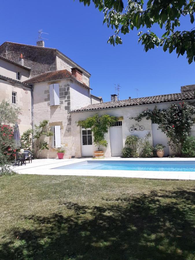 Bed and Breakfast Le Cerisier Sainte-Foy-la-Grande Exterior foto
